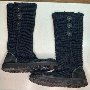 UGG Australia Classic Cardy Black Boots, women’s size 7, S/N 5819